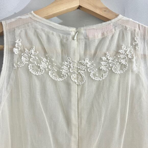 I Pinco Pallino Imelde & Stefano Cavalleri Girls 8 Cream Beaded Shift Mini Dress - Picture 6 of 12